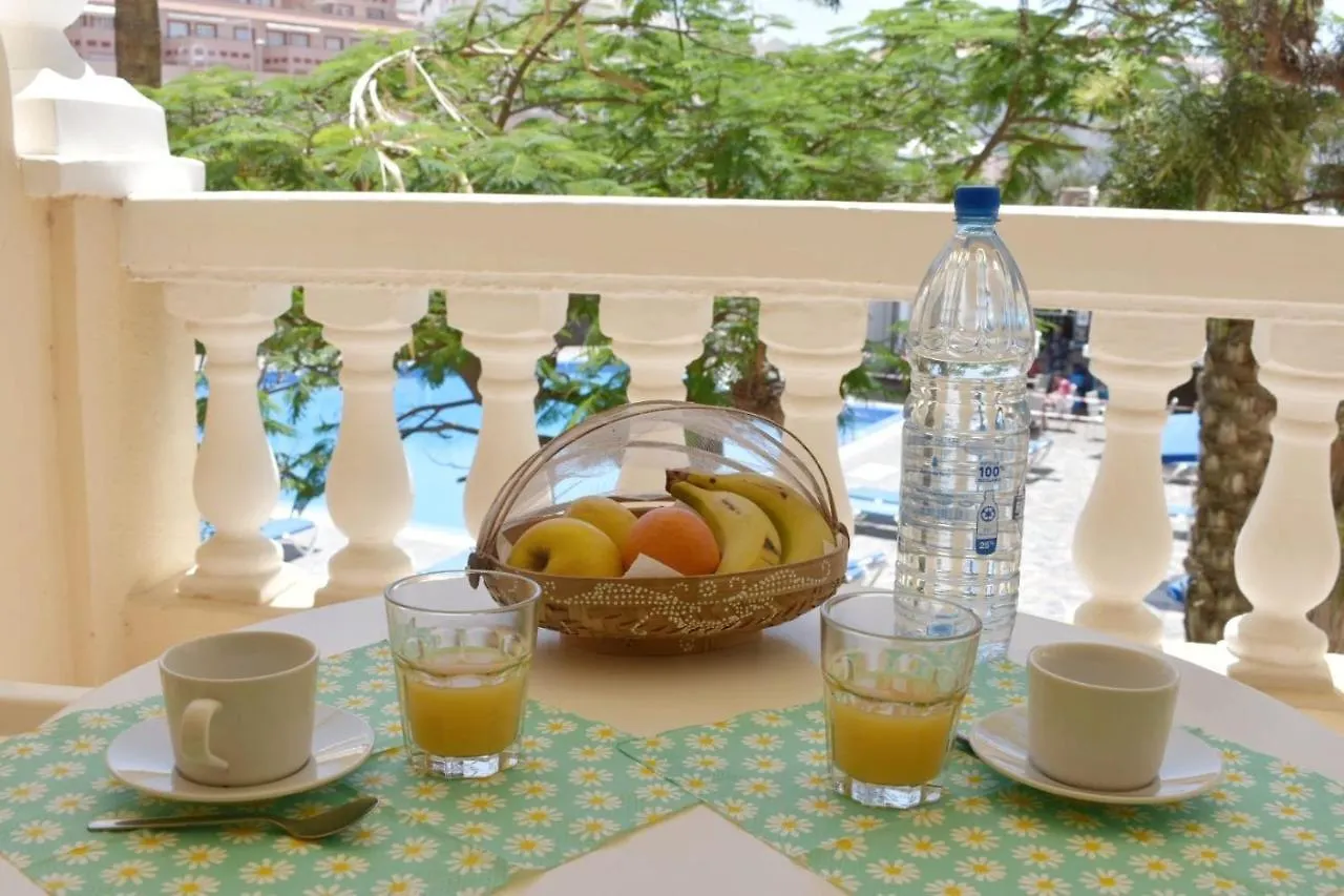 Castle Margherita'S Apartments Los Cristianos