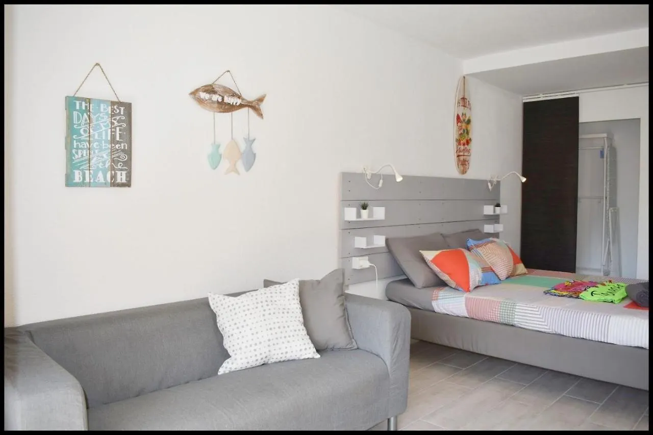 Castle Margherita'S Apartments Los Cristianos   Los Cristianos (Tenerife)