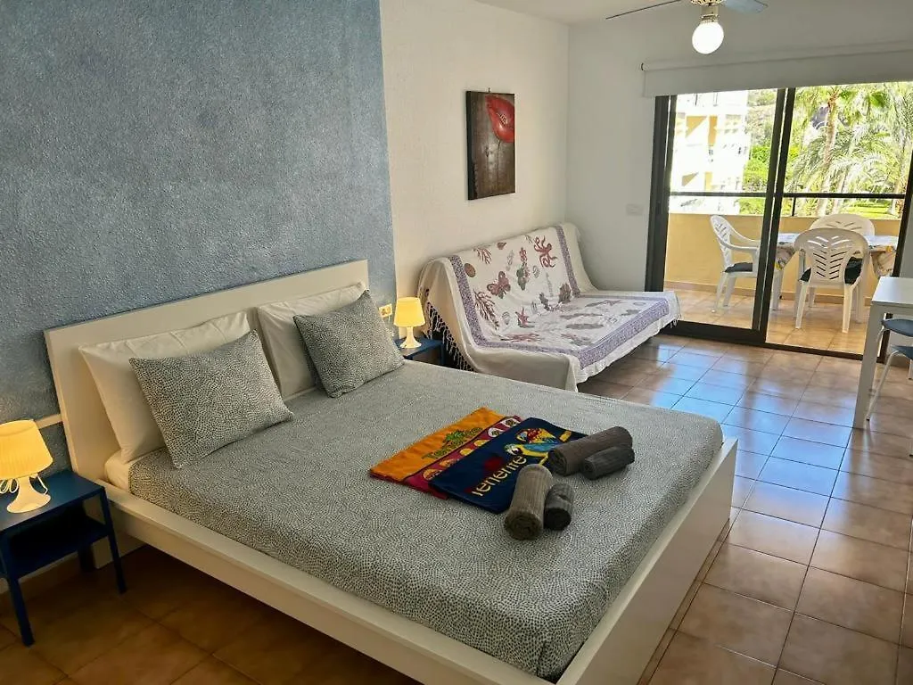 Castle Margherita'S Apartments Los Cristianos